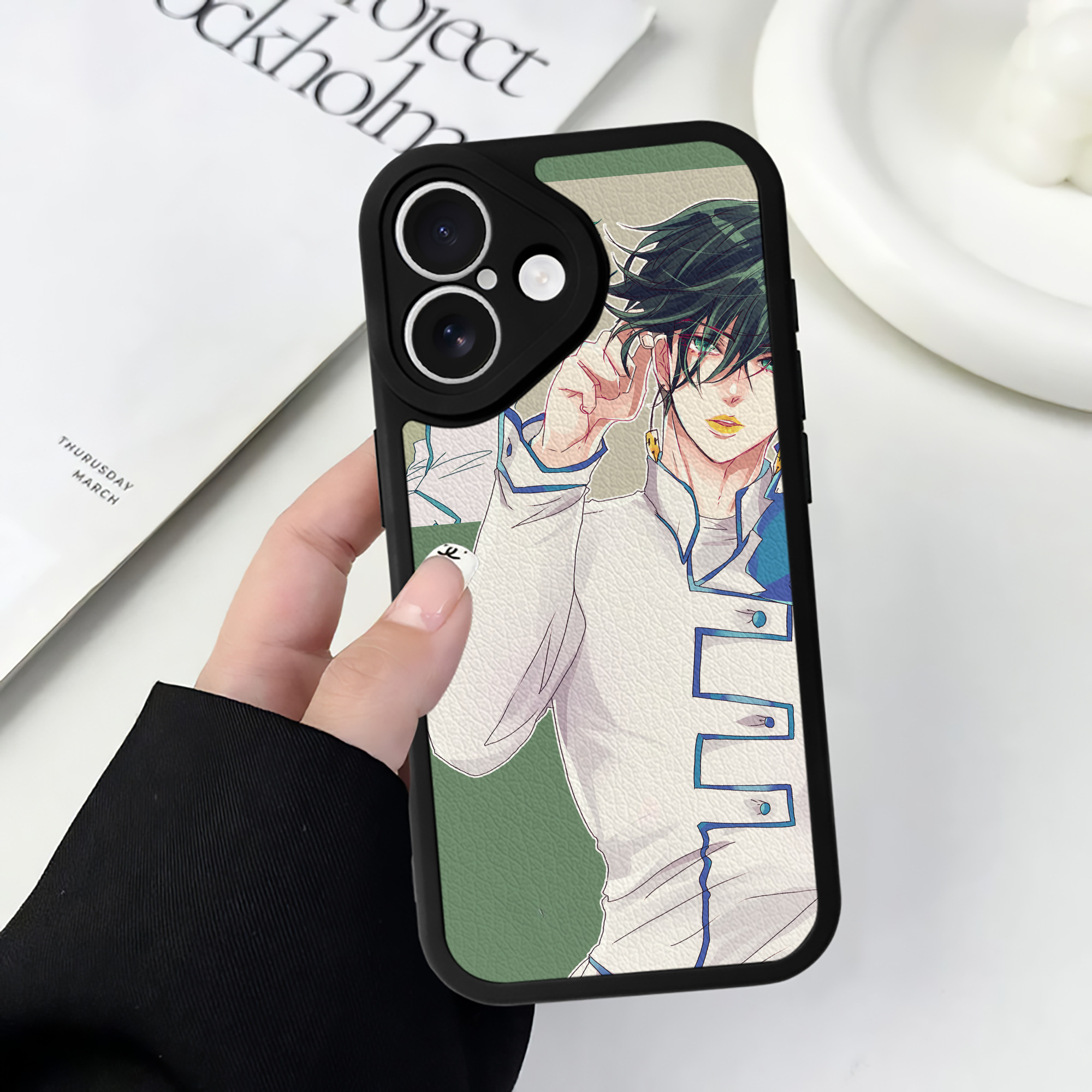 （画像用） ジョジョの奇妙な冒険 JoJo's Bizarre Adventure 【iPhone 16シリーズ対応】シリコンスマホケース（レザー調） 材質：シリコン